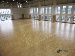 定做籃球運動木地板如何保潔